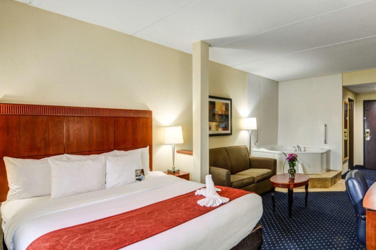 Comfort Outlet Center Hotel 3*