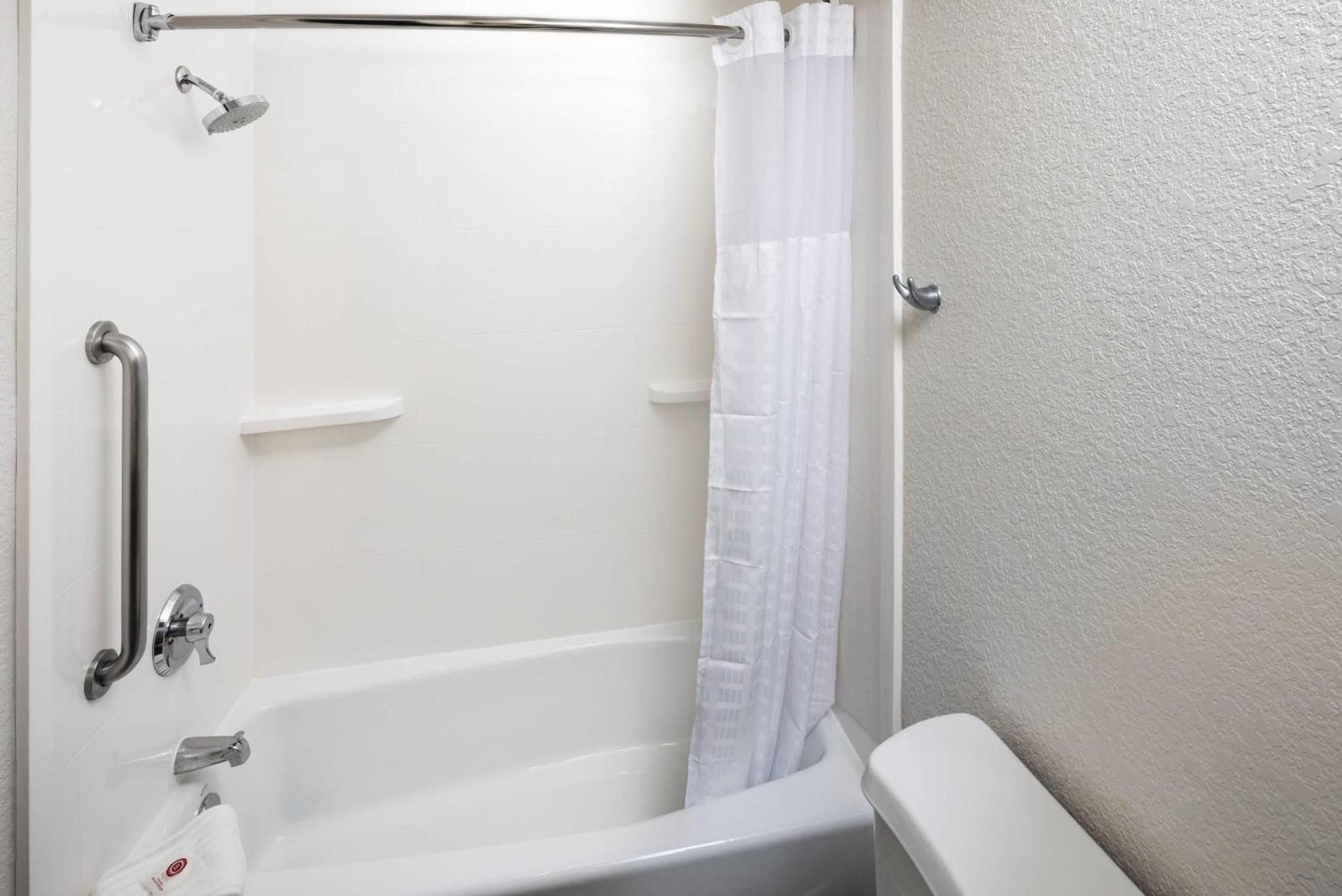 Comfort Outlet Center Hotel