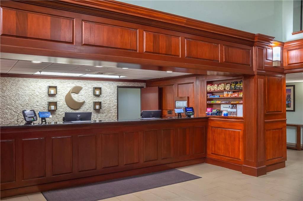 Hotel Comfort Outlet Center