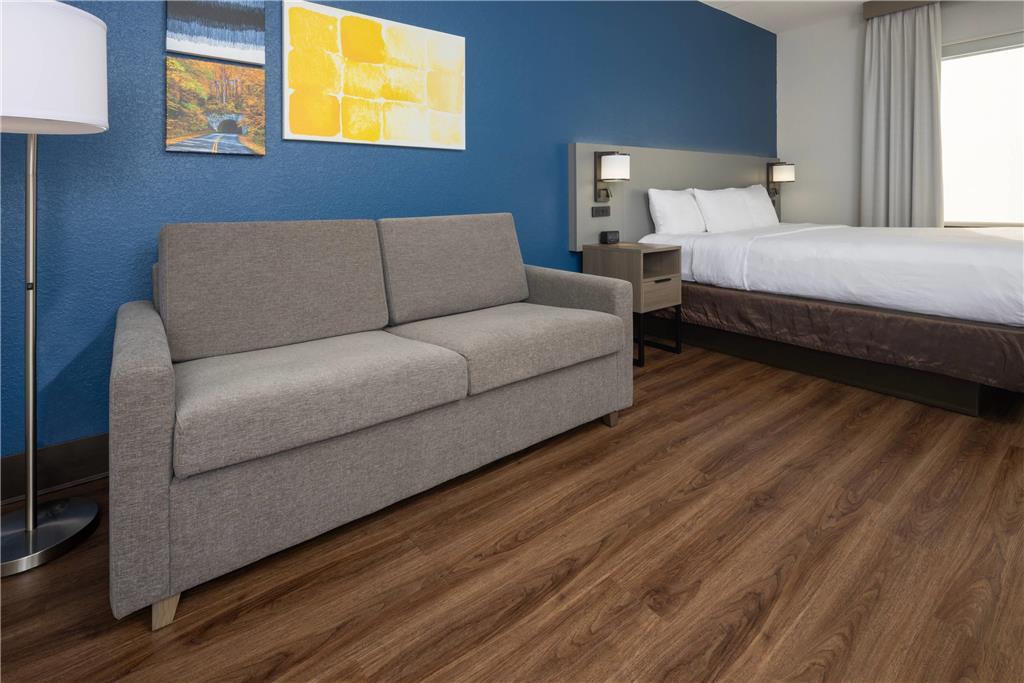 Hotel Comfort Outlet Center Asheville